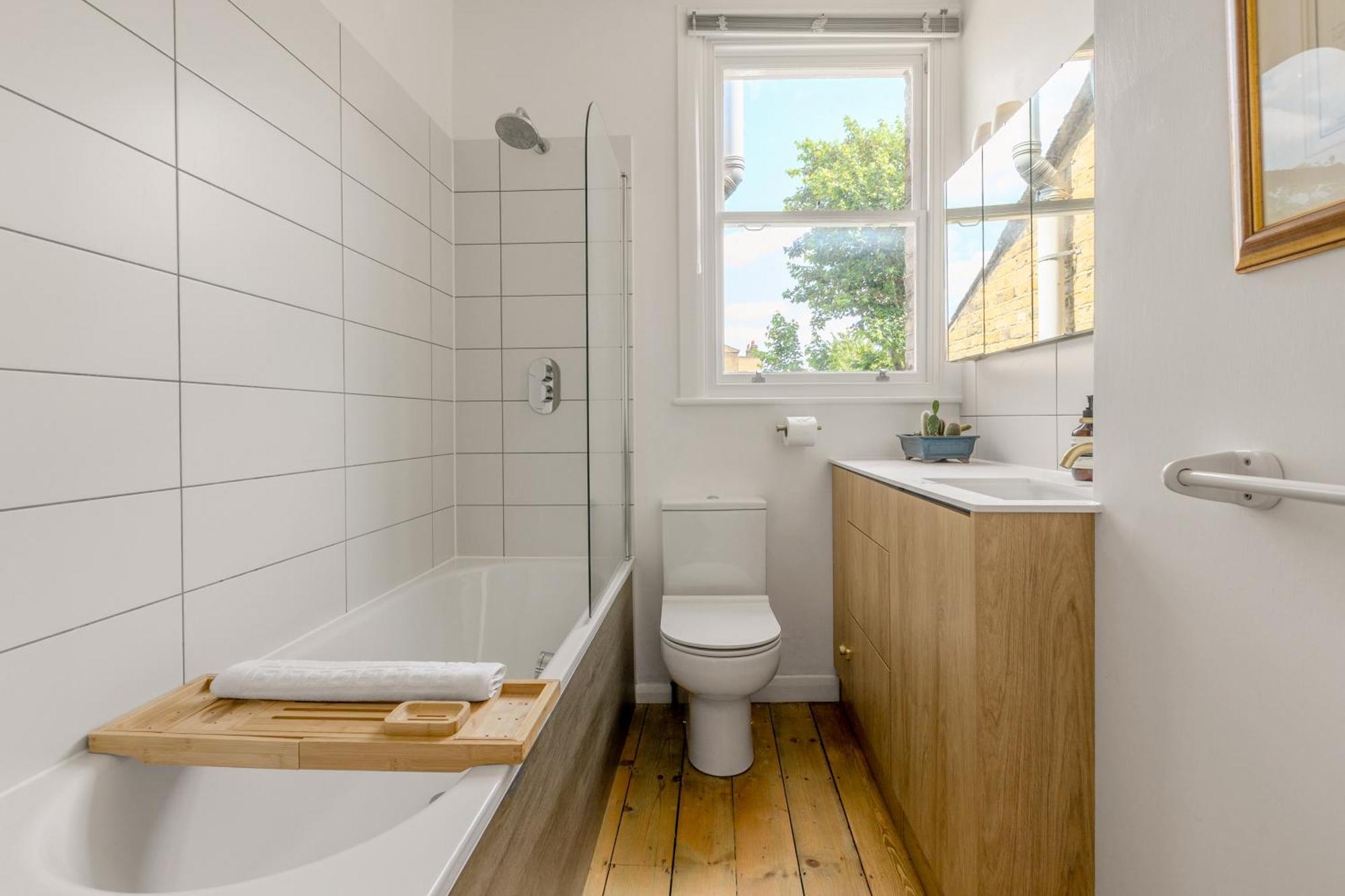 Amazing 1br, Lambeth, Zone 1-2, Mins To Tube Apartment London